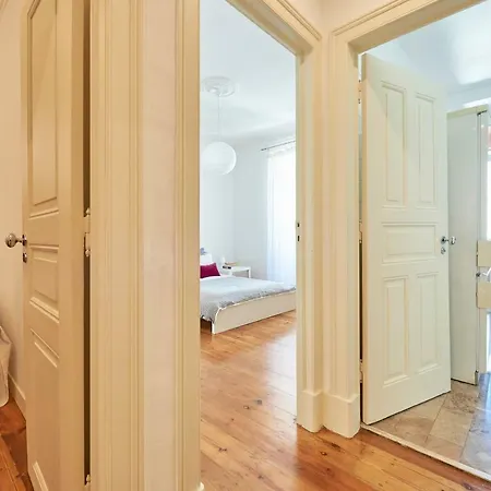 Charming Marques Apartment