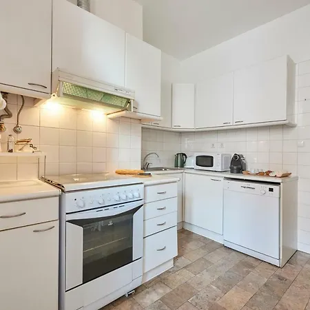 Charming Marques Apartment Lissabon